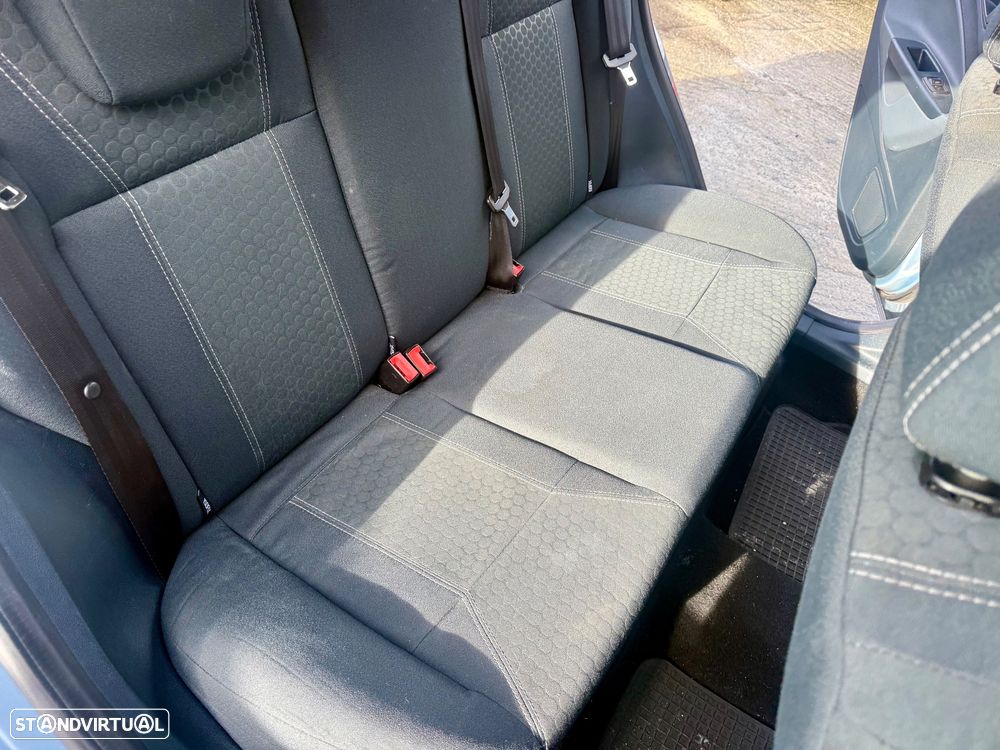 Ford Fiesta 1.6 TDCI Titanium - 27