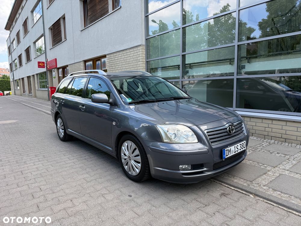 Toyota Avensis 1.8 VVT-i Terra - 9