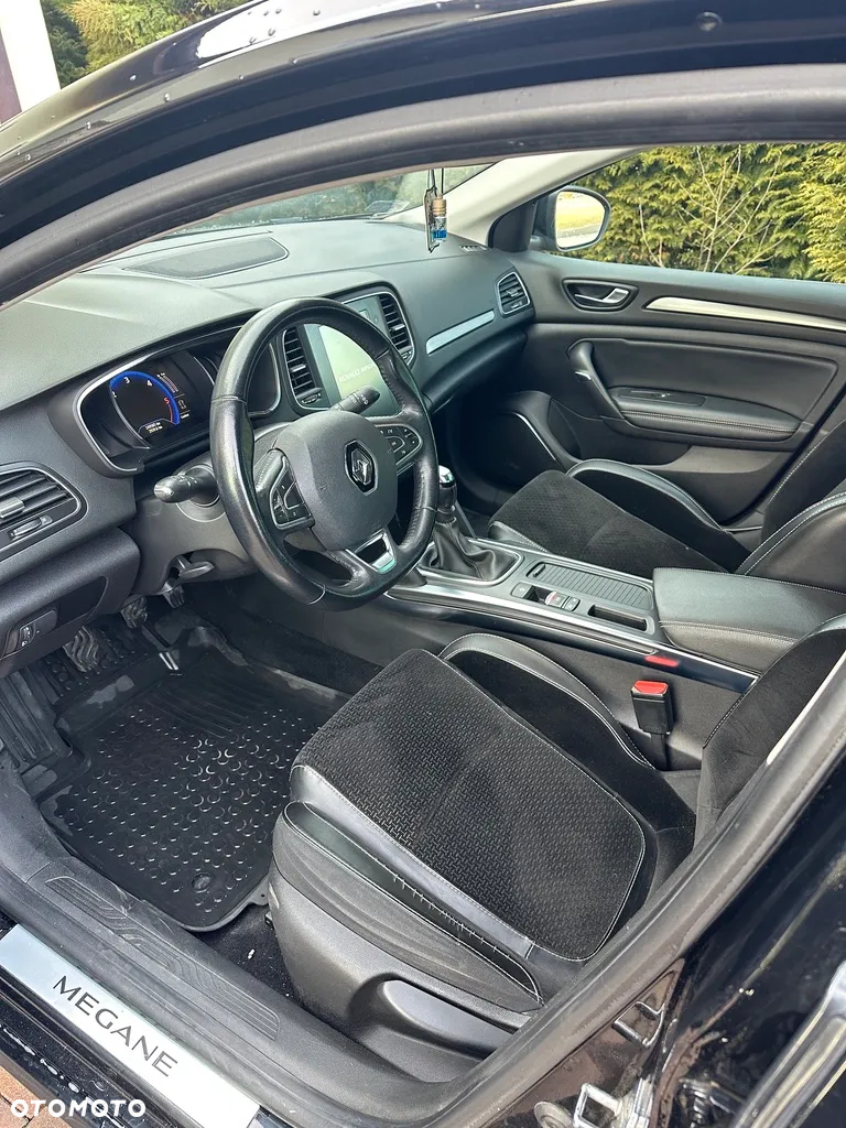 Renault Megane 1.5 dCi Intens - 9