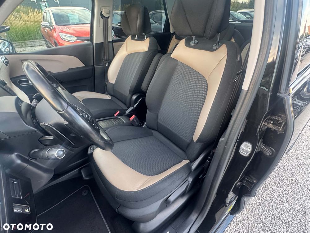 Citroën C4 Picasso 2.0 BlueHDi Exclusive - 14