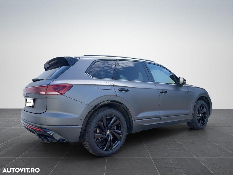 Volkswagen Touareg - 7