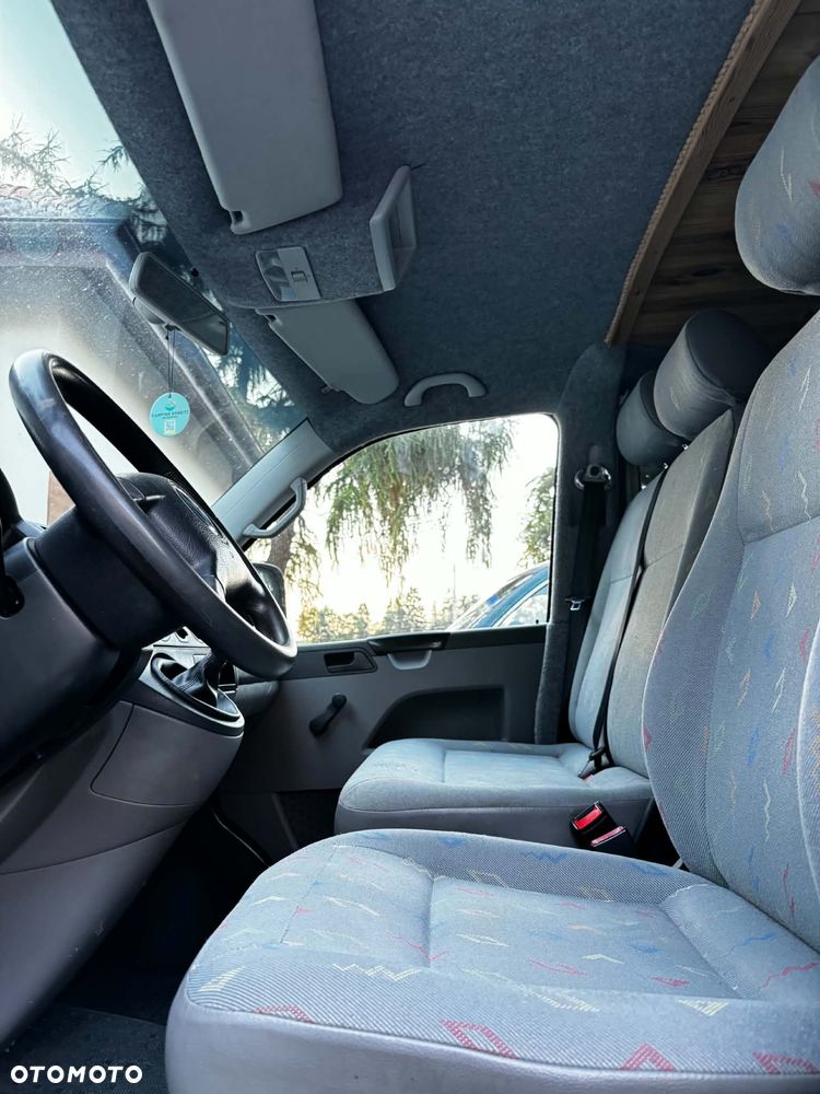 Volkswagen Transporter L2H1 - 23