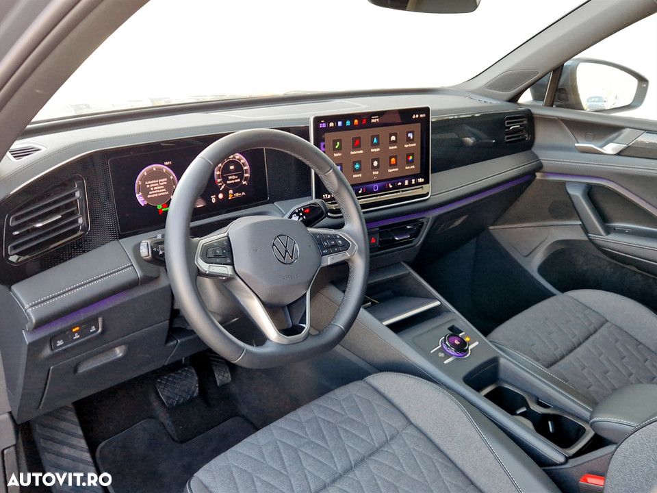 Volkswagen Tiguan - 15