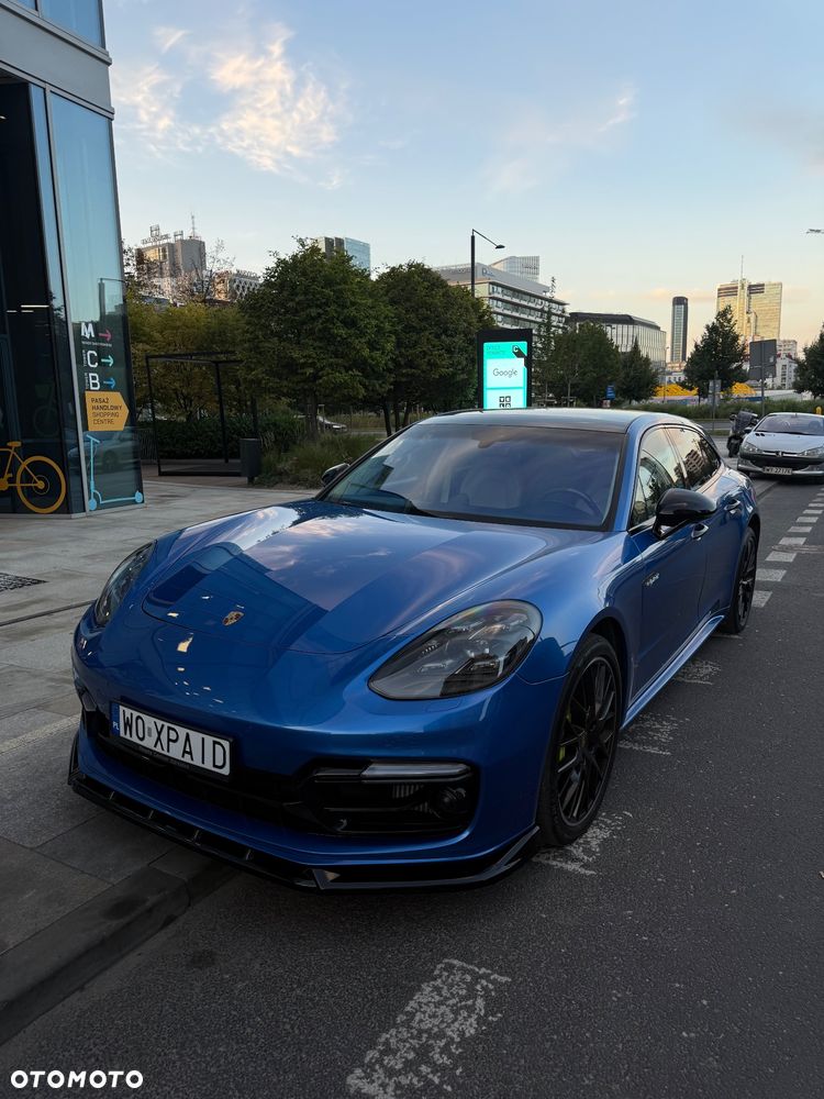 Porsche Panamera 4 - 4