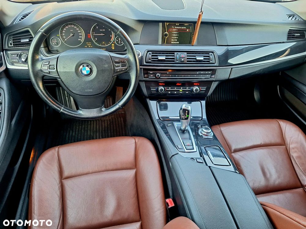 BMW Seria 5 520d - 18
