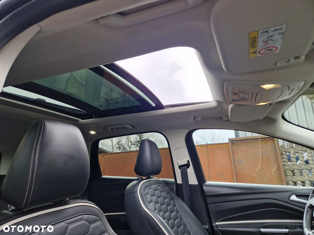 Ford Kuga 2.0 TDCi 4x4 Vignale - 17