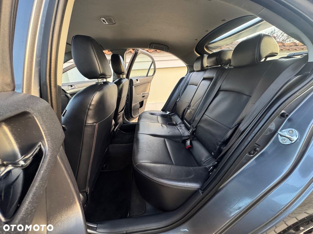 Mitsubishi Lancer - 22