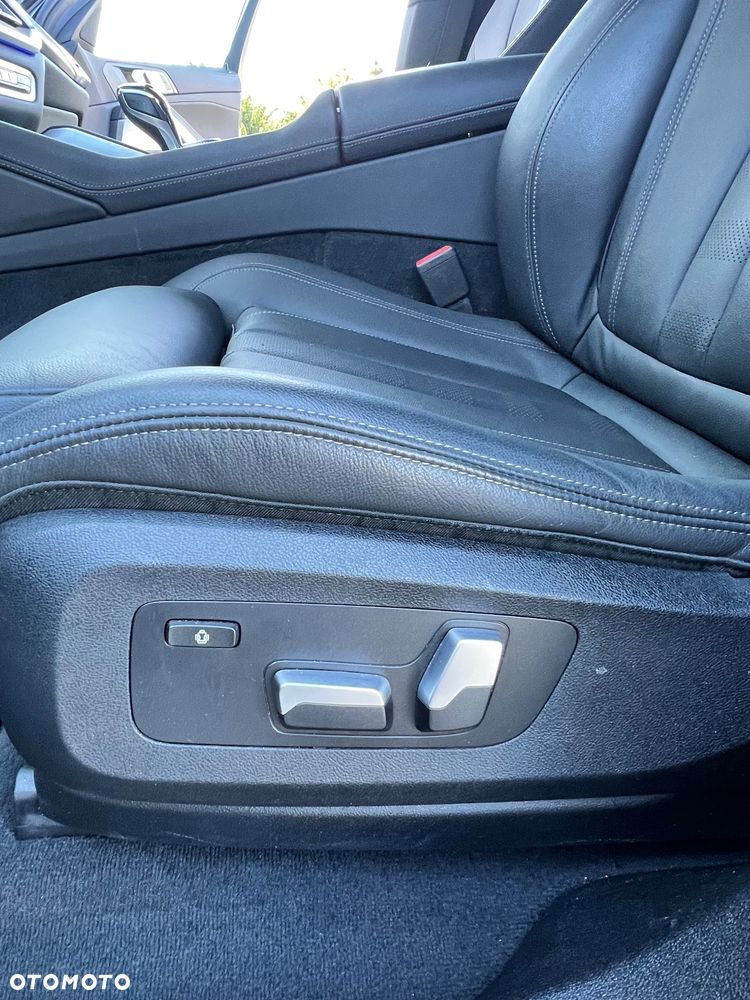 BMW X6 - 31