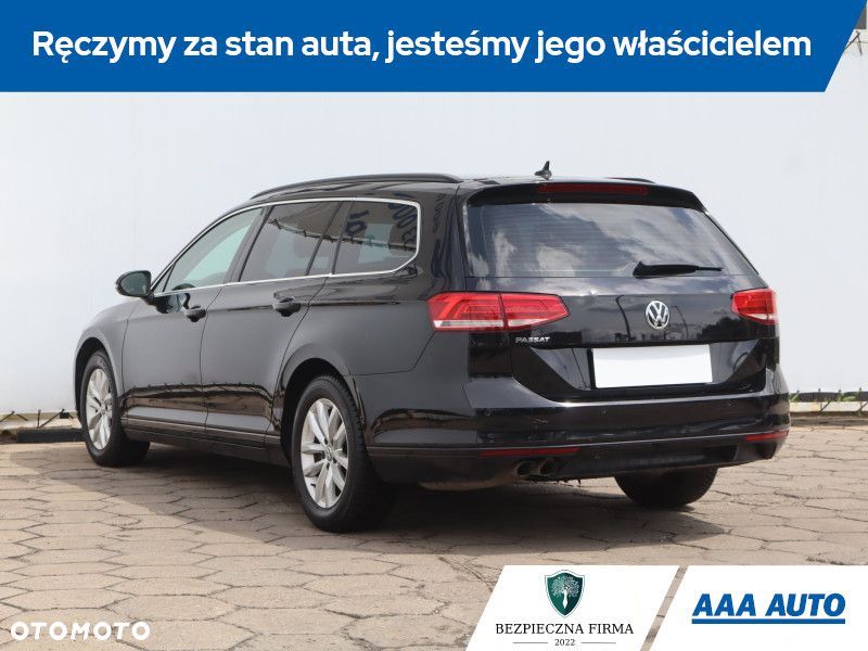 Volkswagen Passat Variant - 6