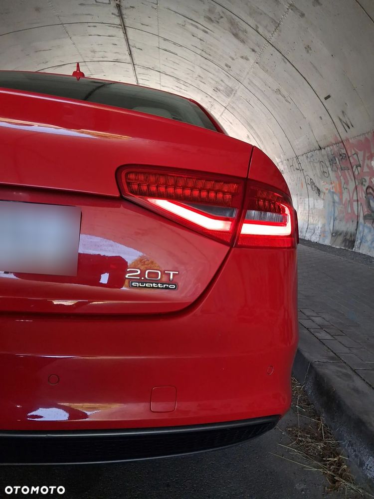 Audi A4 Limousine 2.0 TFSI Quattro S tronic - 11