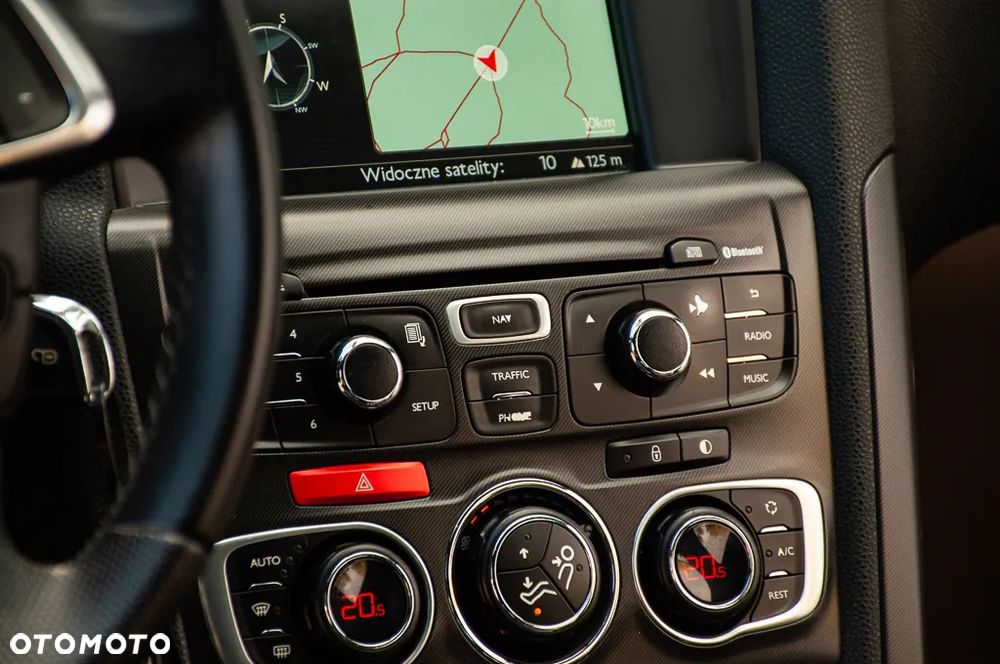 Citroën DS4 HDi 165 SoChic - 35