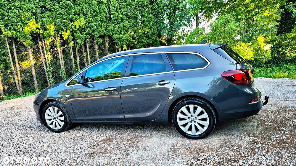 Opel Astra 1.4 Turbo Exklusiv - 21