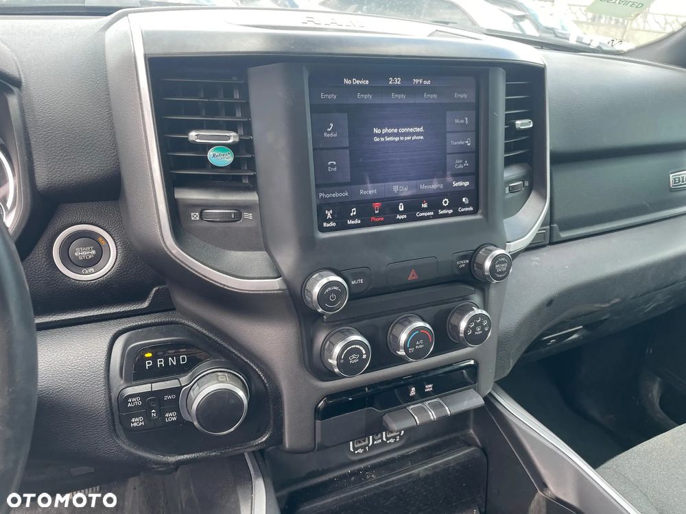 RAM 1500 - 10