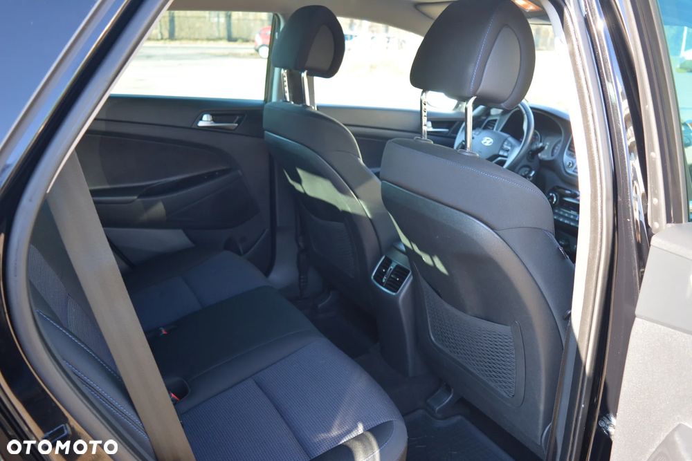 Hyundai Tucson 2.0 CRDI BlueDrive Comfort 2WD - 13