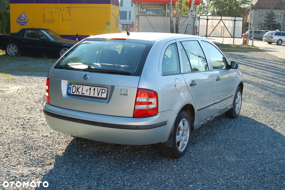 Skoda Fabia - 6
