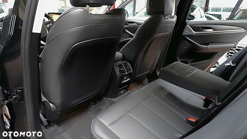 BMW X3 - 17