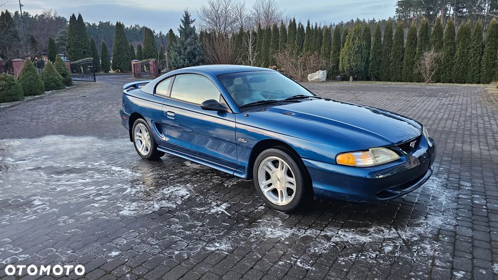 Ford Mustang - 20