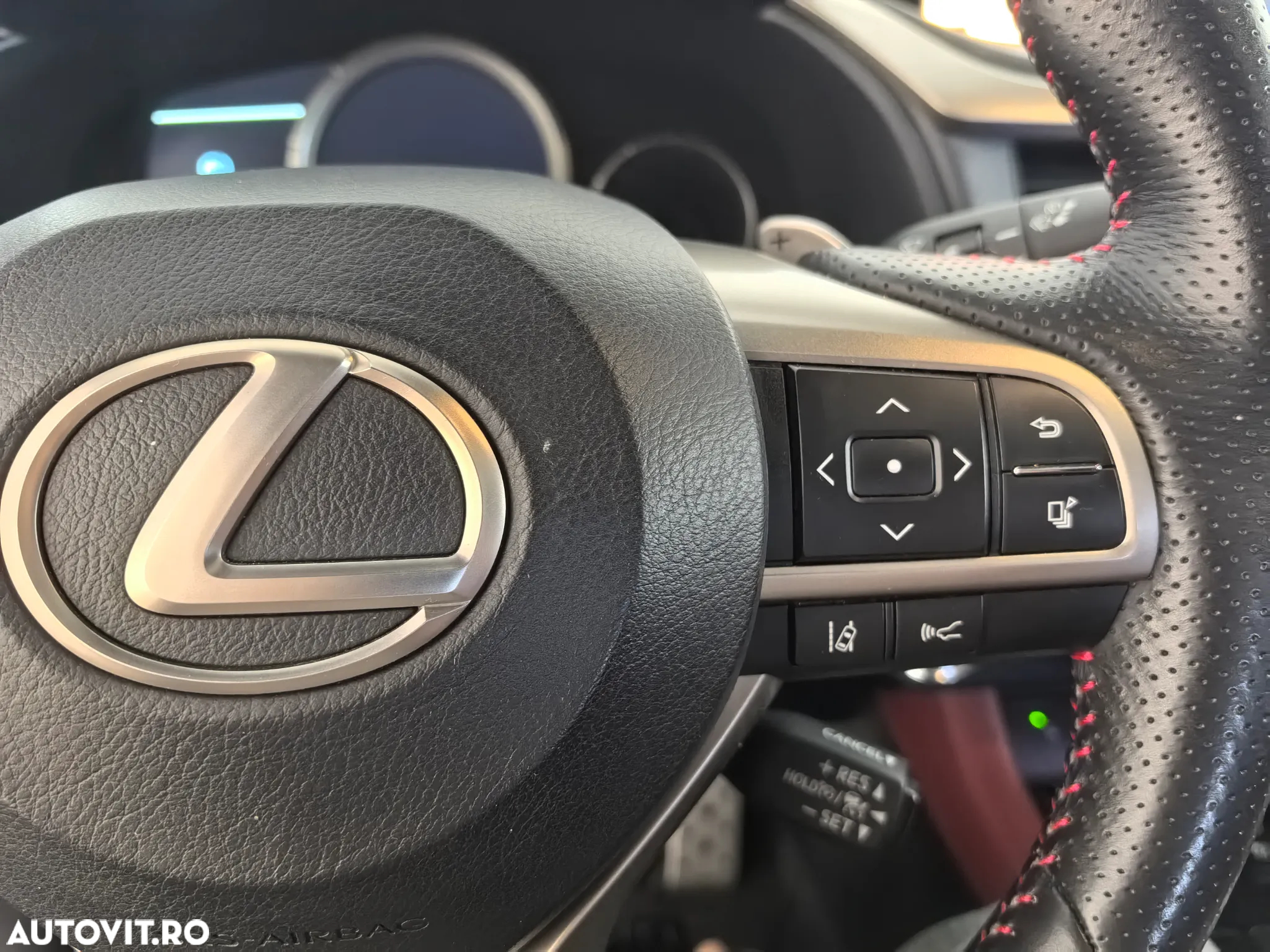 Lexus Seria RX 450h Aut. F Sport Premium - 17