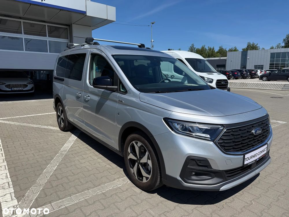 Ford Tourneo Connect Grand - 4