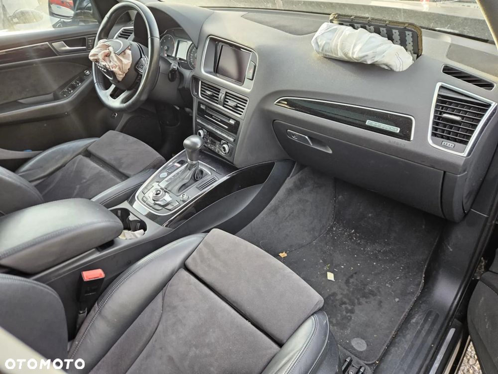 Audi Q5 2.0 TDI Quattro Design S tronic - 4