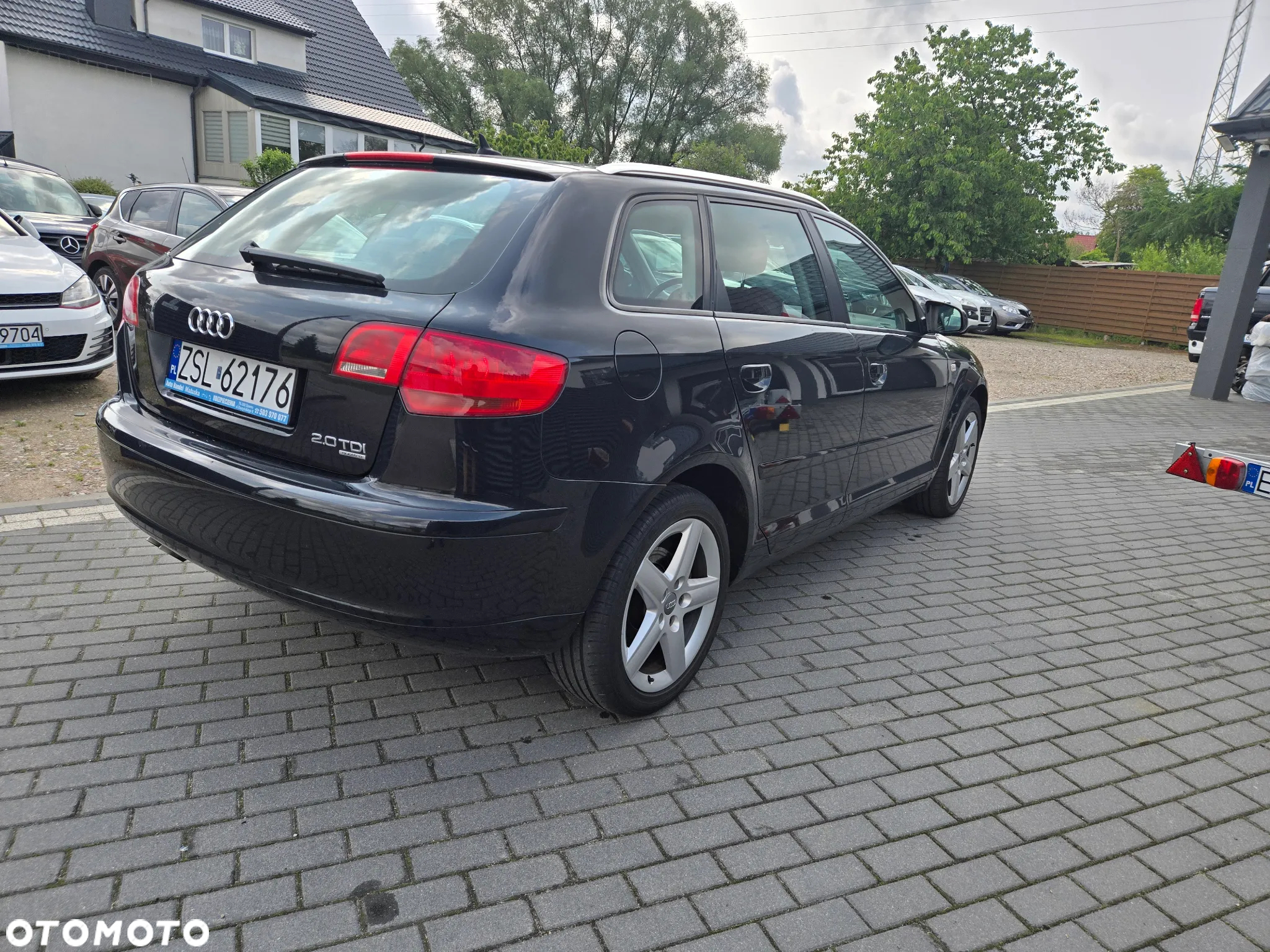 Audi A3 2.0 TDI Sportback quattro Attraction - 2