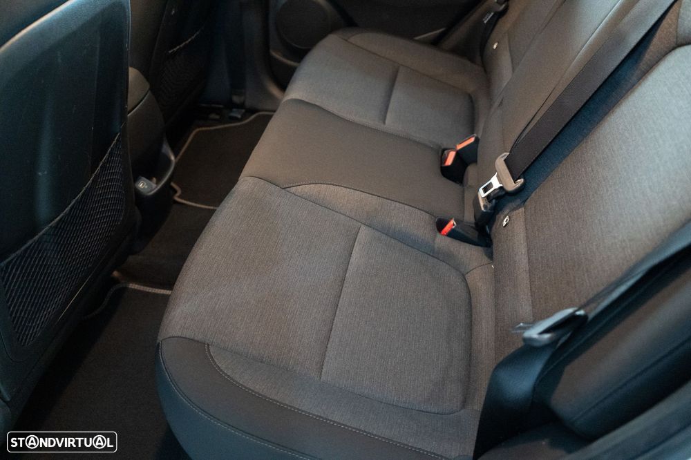 Hyundai Kauai Business - 9