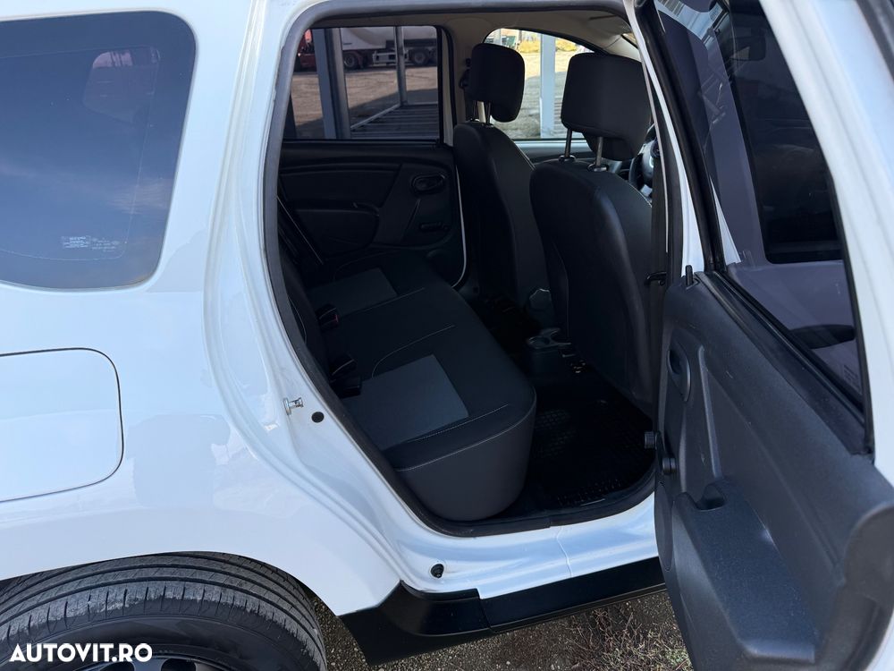 Dacia Duster 1.5 dCi 4x2 Ambiance - 8
