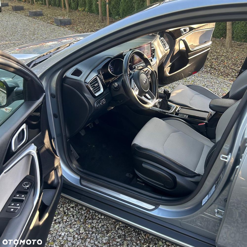 Kia XCeed 1.0 T-GDI OPF EDITION 7 - 10