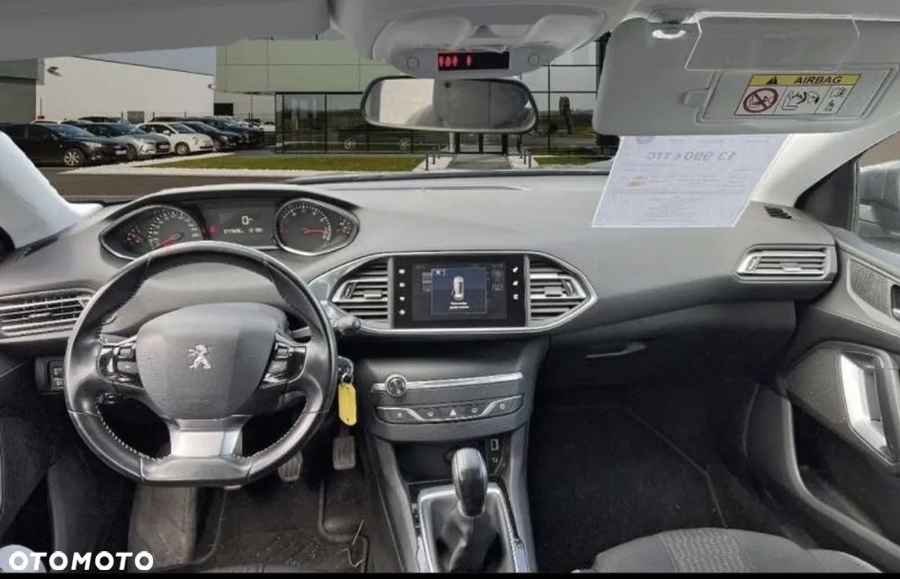 Peugeot 308 PureTech 82 Access - 5
