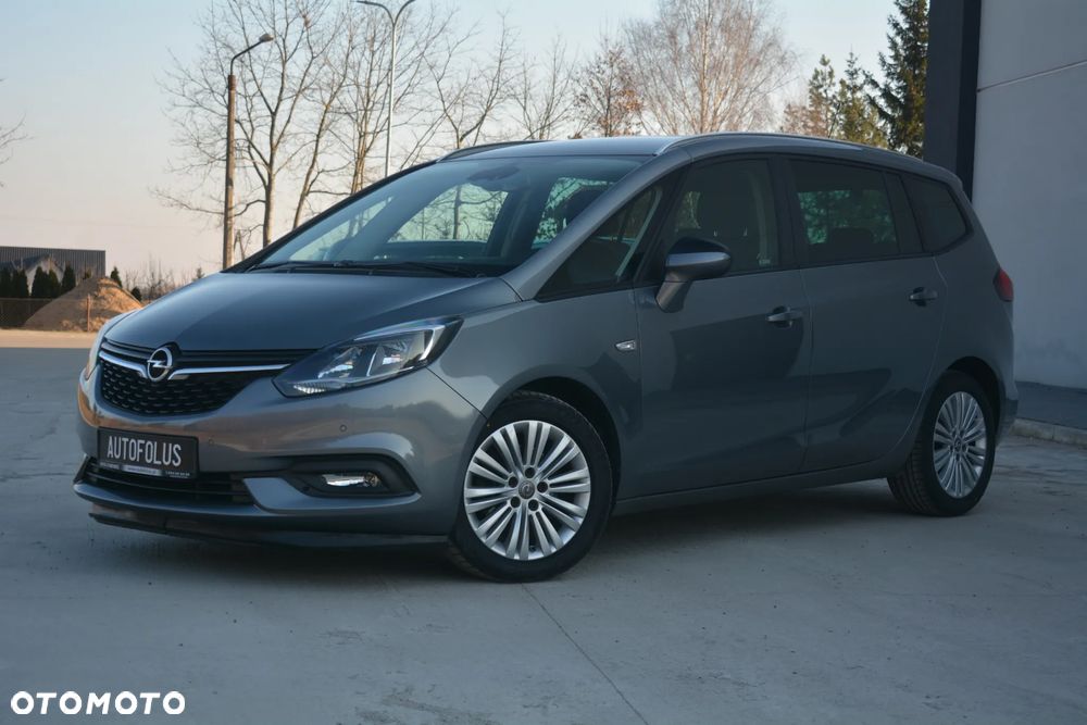 Opel Zafira - 25