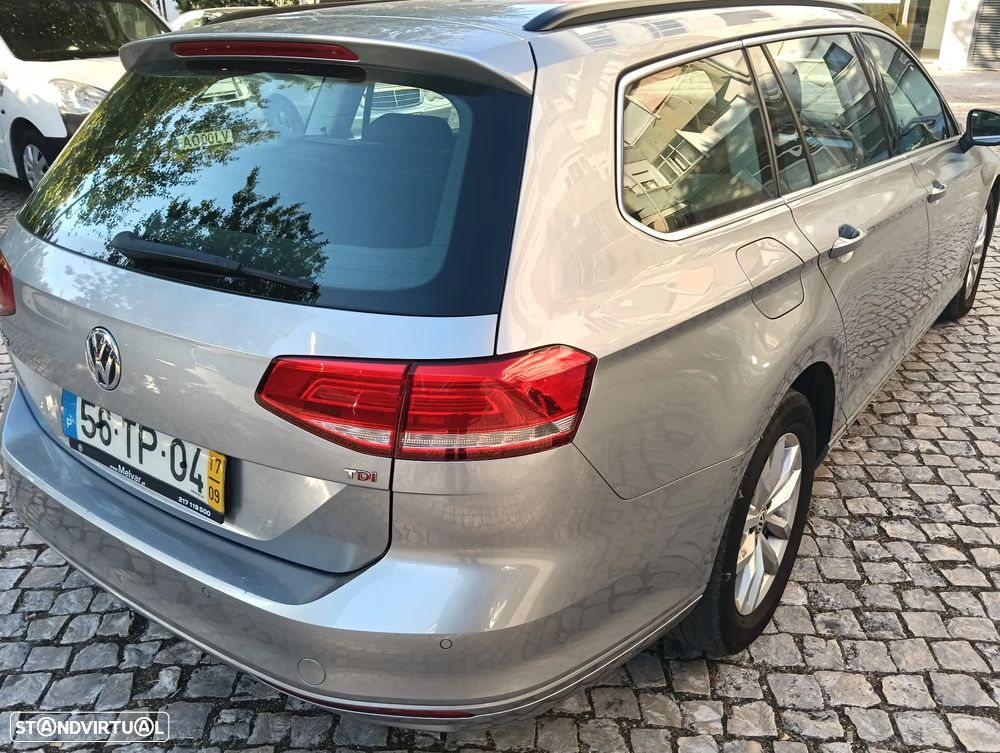 VW Passat Variant 1.6 TDI Highline - 9