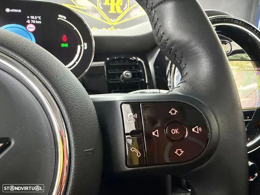 MINI 3 Portas Cooper SE Premium Essential - 18