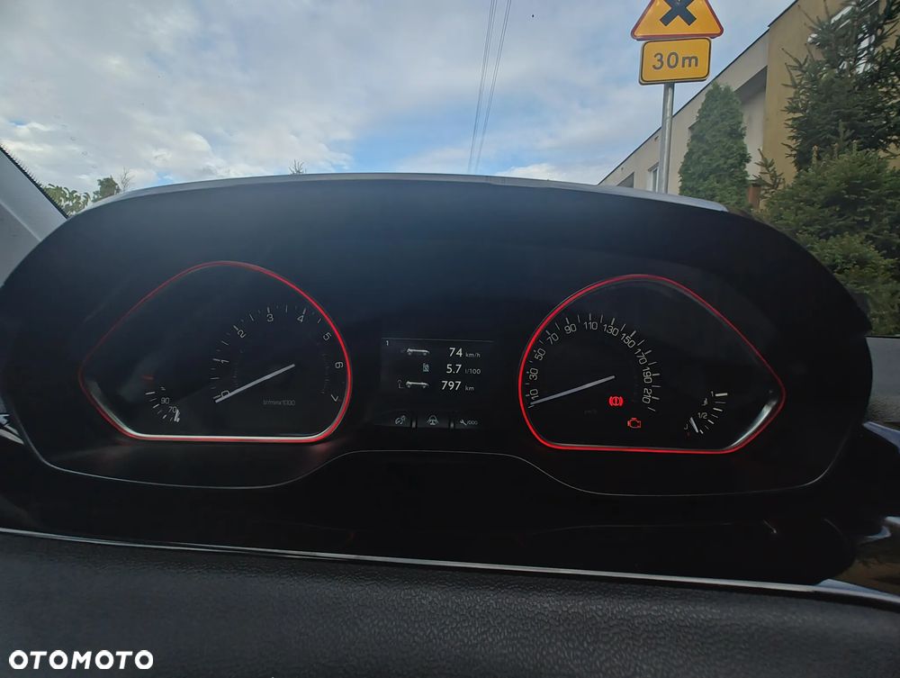 Peugeot 2008 PureTech 130 Stop&Start GT-Line Edition - 19
