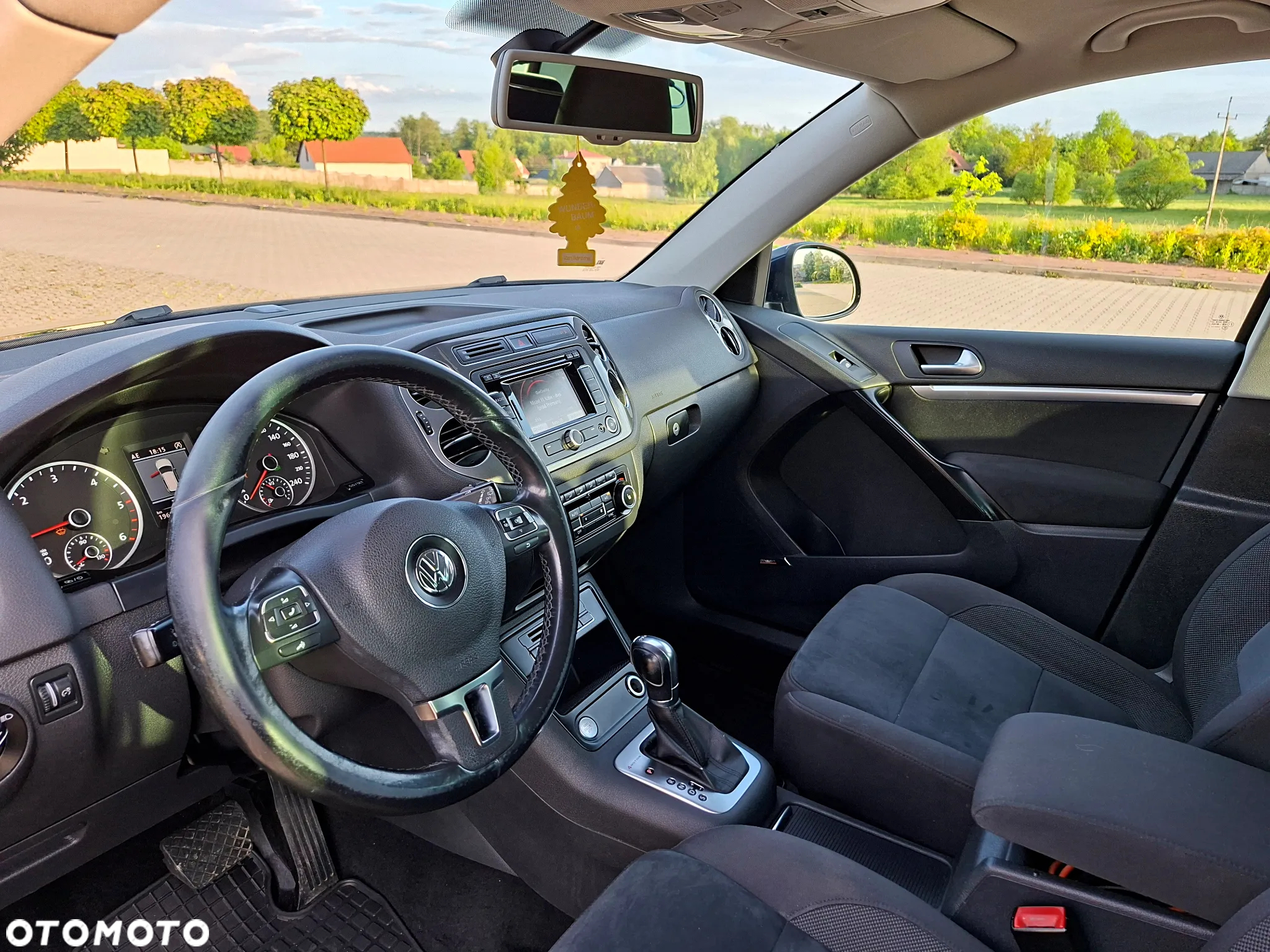 Volkswagen Tiguan 2.0 TDI 4Mot Track DSG - 9