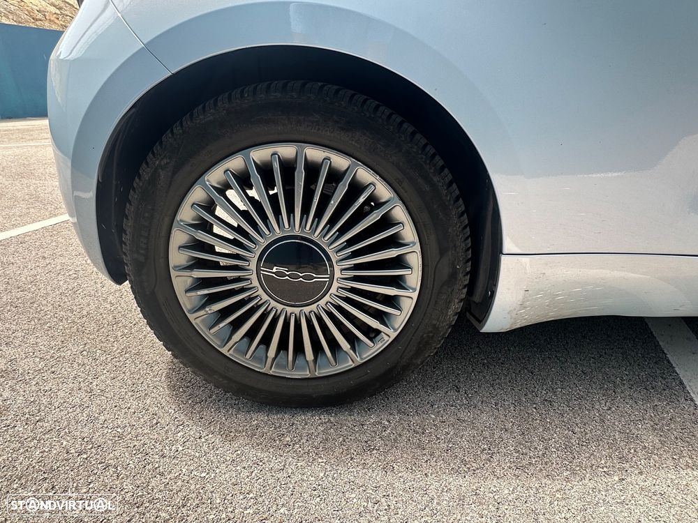 Fiat 500e - 10