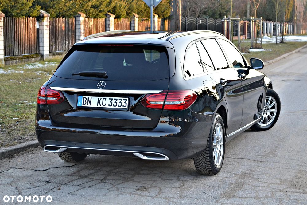 Mercedes-Benz Klasa C 220 d 9G-TRONIC Exclusive - 13