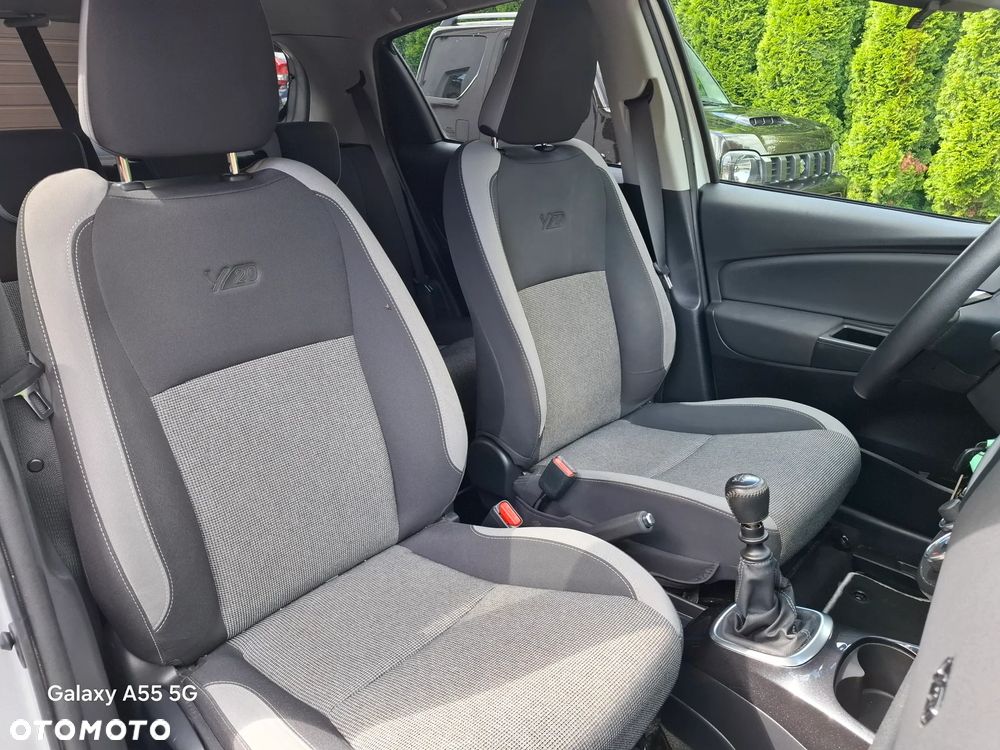 Toyota Yaris 1.5 Premium - 32
