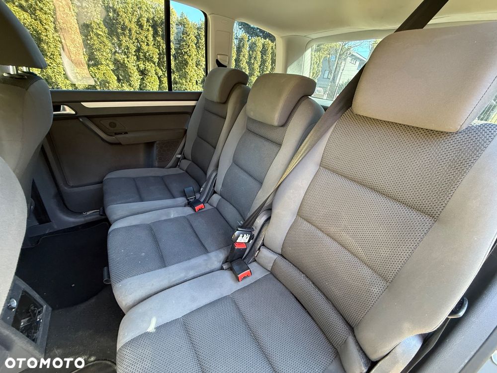 Volkswagen Touran 1.2 TSI BlueMotion Technology Trendline - 19