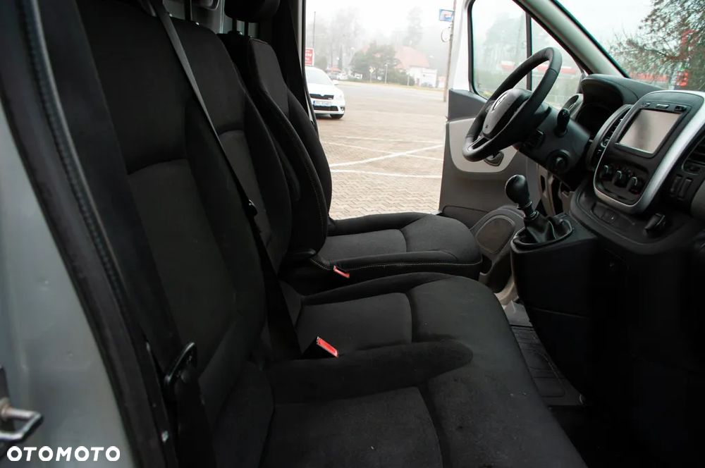 Renault Trafic - 19