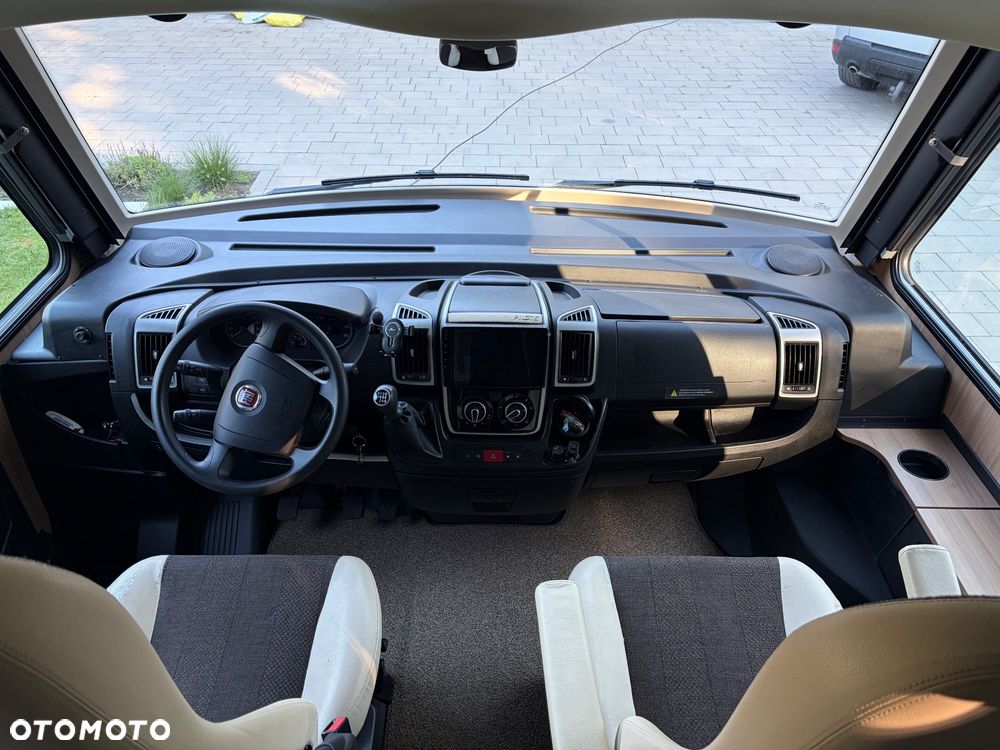 PILOTE G740 XLC - 8