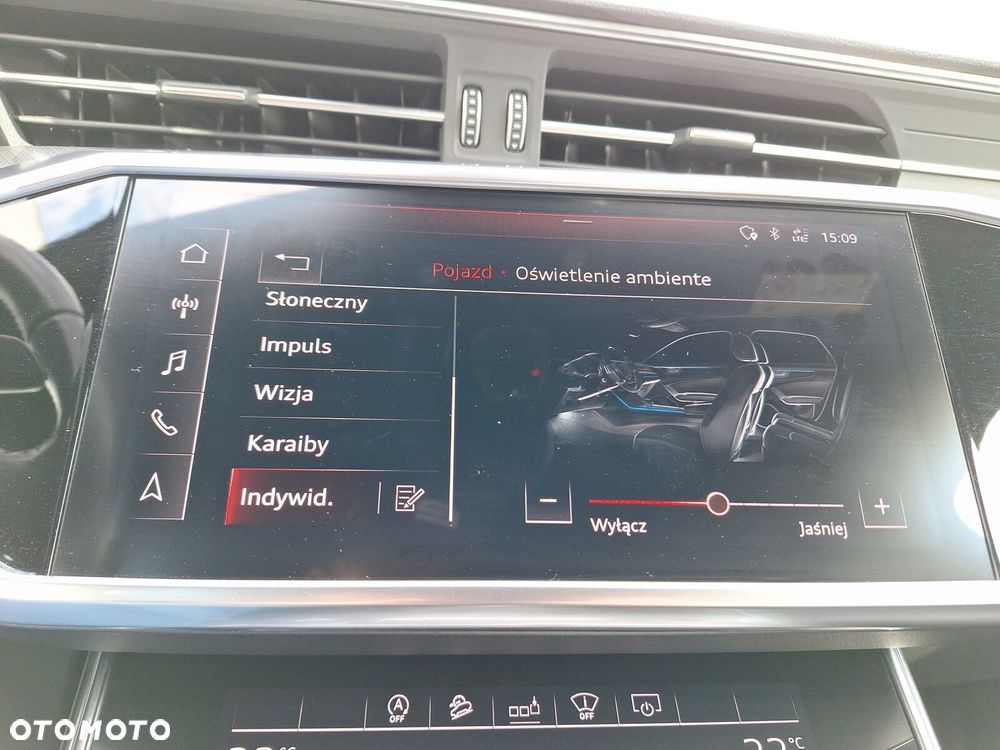 Audi A6 Allroad - 27