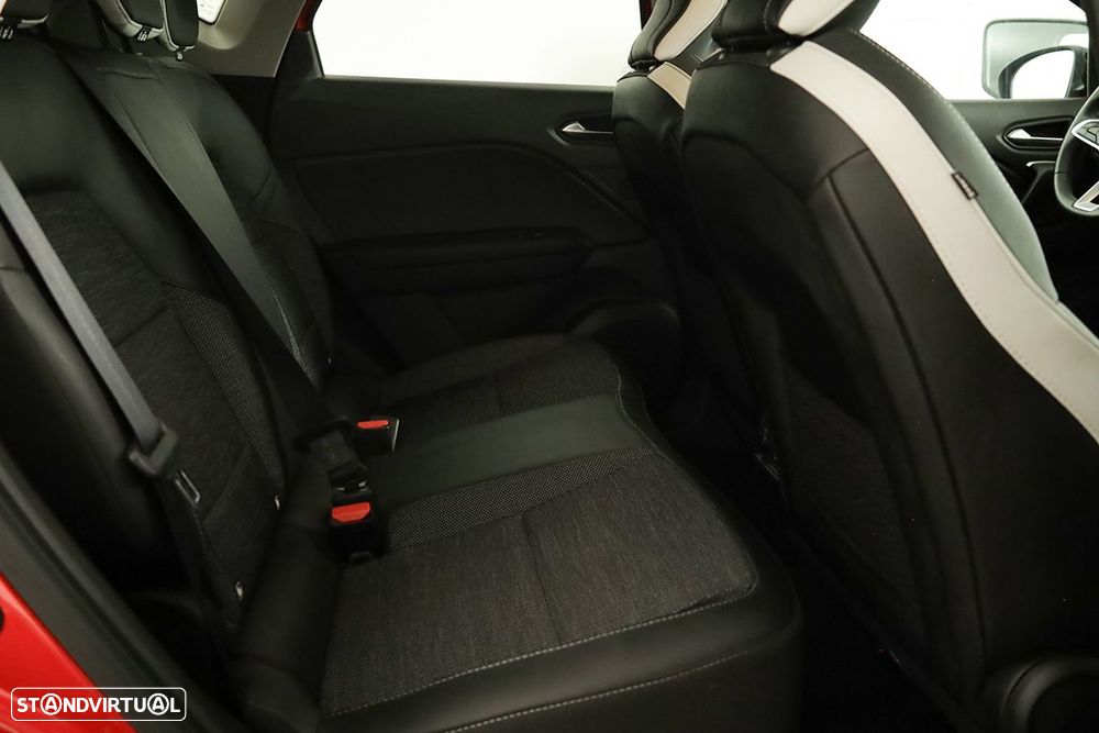 Renault Captur 1.0 TCe Techno Bi-Fuel - 21