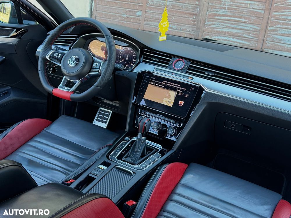 Volkswagen Passat - 21