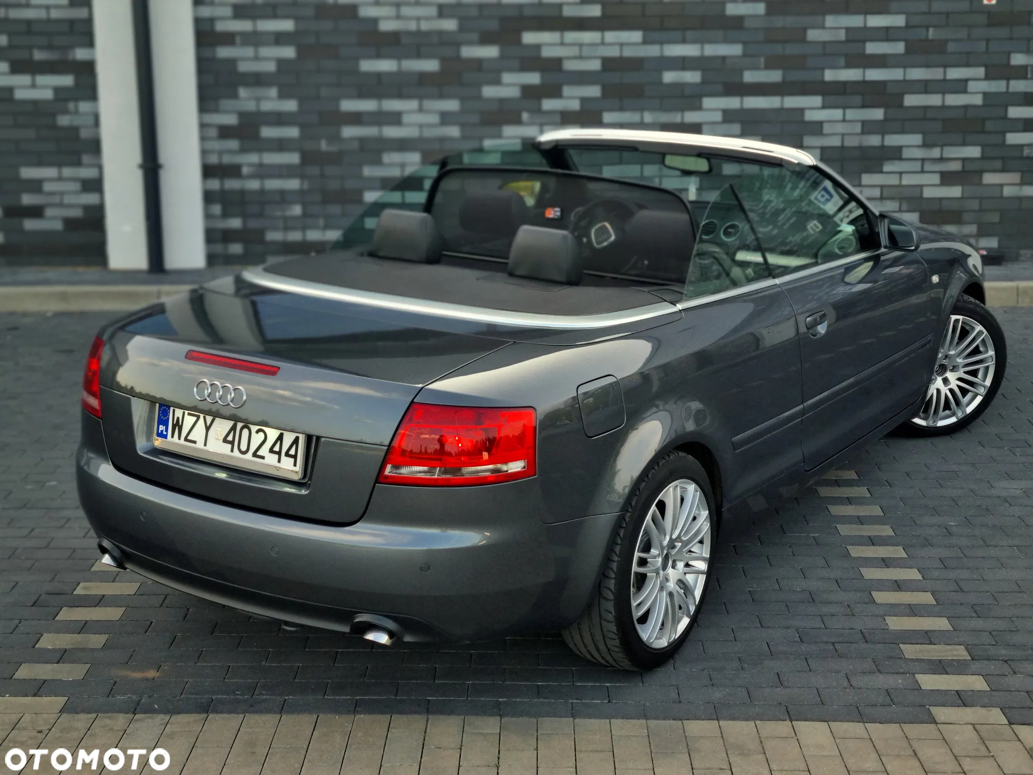 Audi A4 Cabriolet 3.0 TDI DPF quattro tiptronic - 16