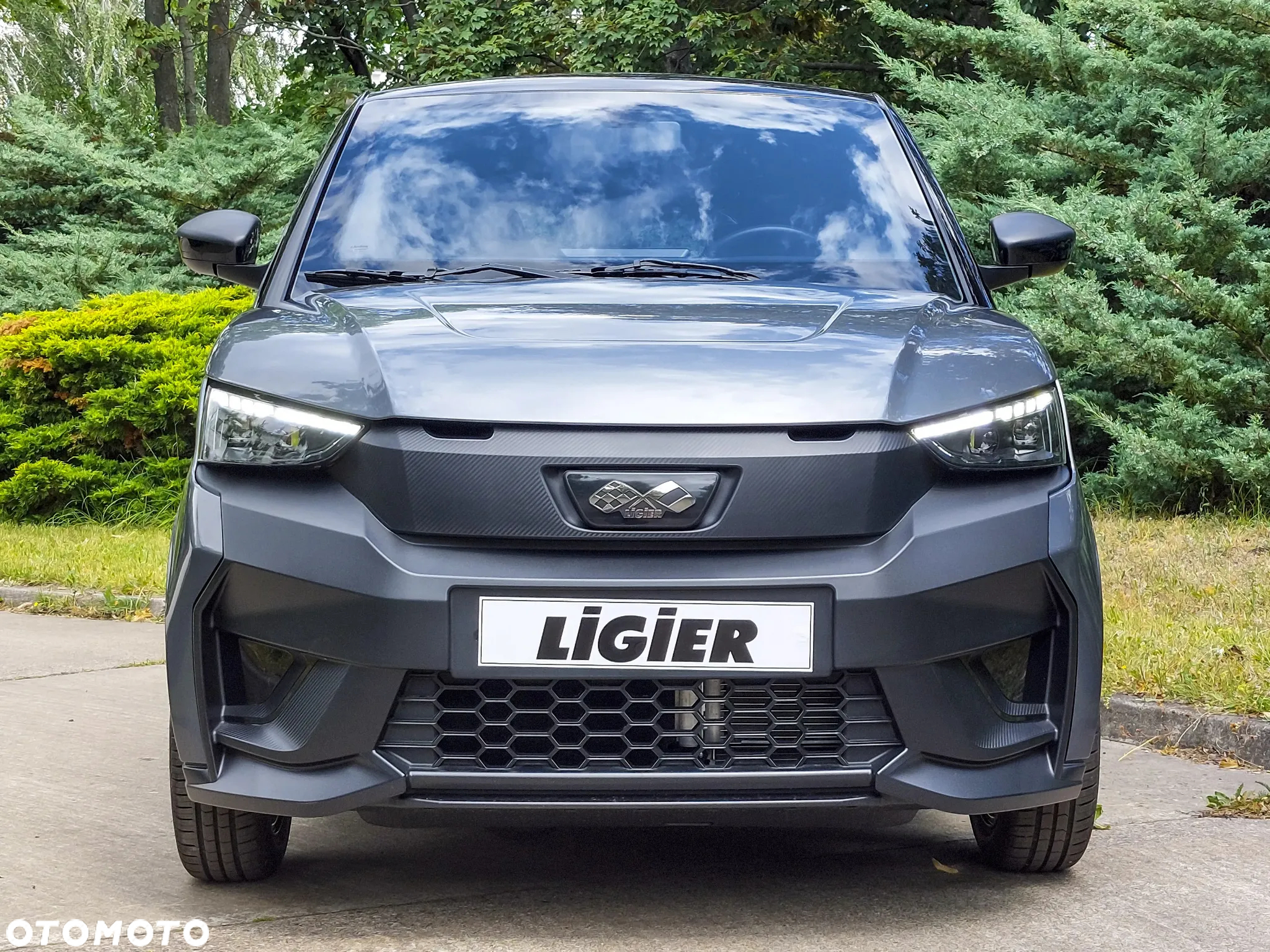 Ligier JS50 - 3