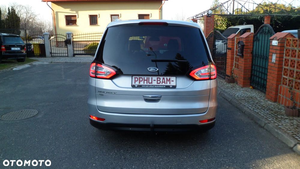 Ford Galaxy 2.0 TDCi Titanium - 8