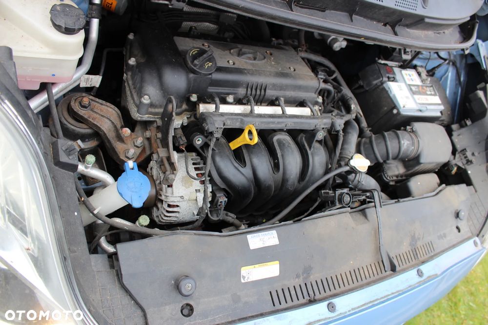 Hyundai ix20 1.4 blue Trend - 18