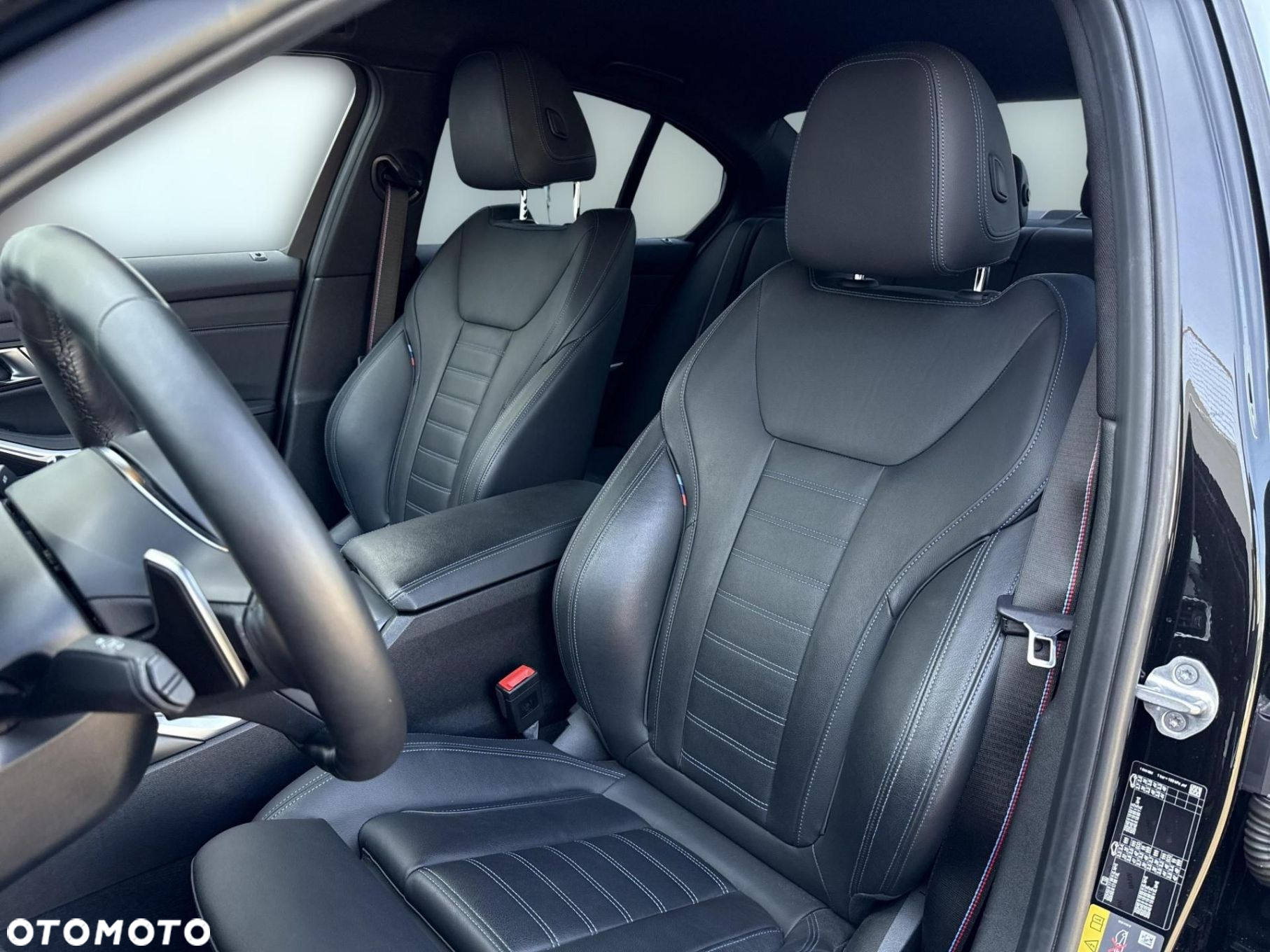 BMW Seria 3 - 12