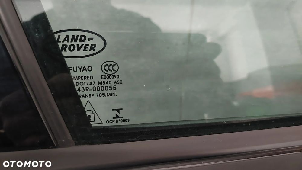 DRZWI PRAWY PRZÓD LAND ROVER DISCOVERY R2017 KOLOR LRC 820 SANTORINI BLACK - 3