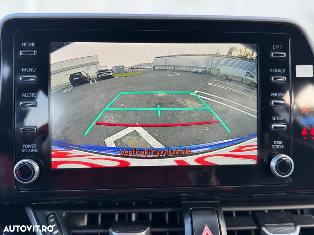 Toyota C-HR Hybrid Business-Edition - 11